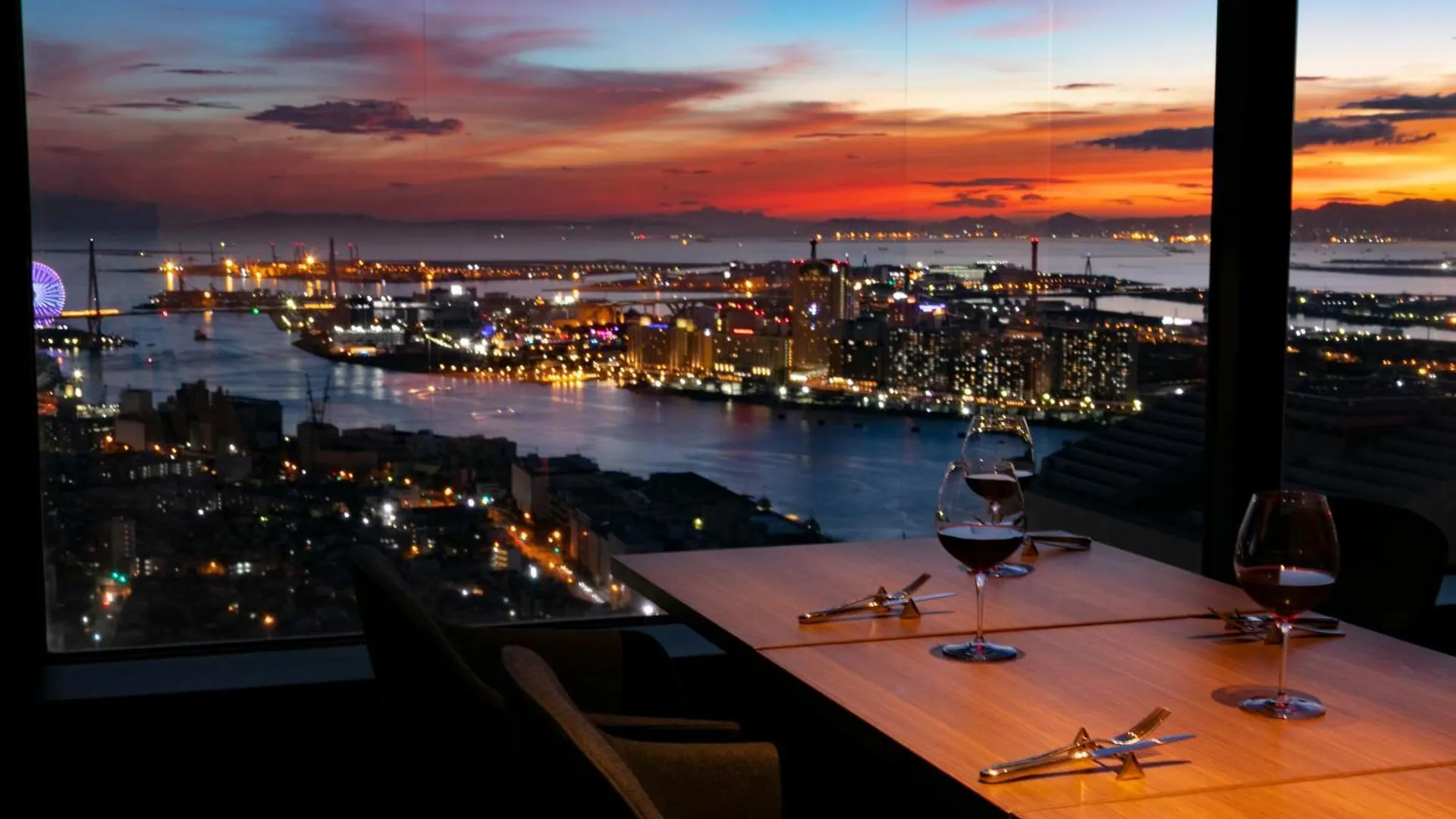 Art Hotel Osaka Bay Tower