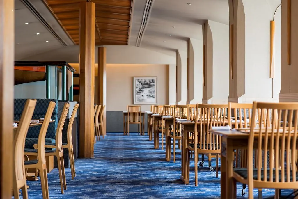 Art Hotel Osaka Bay Tower