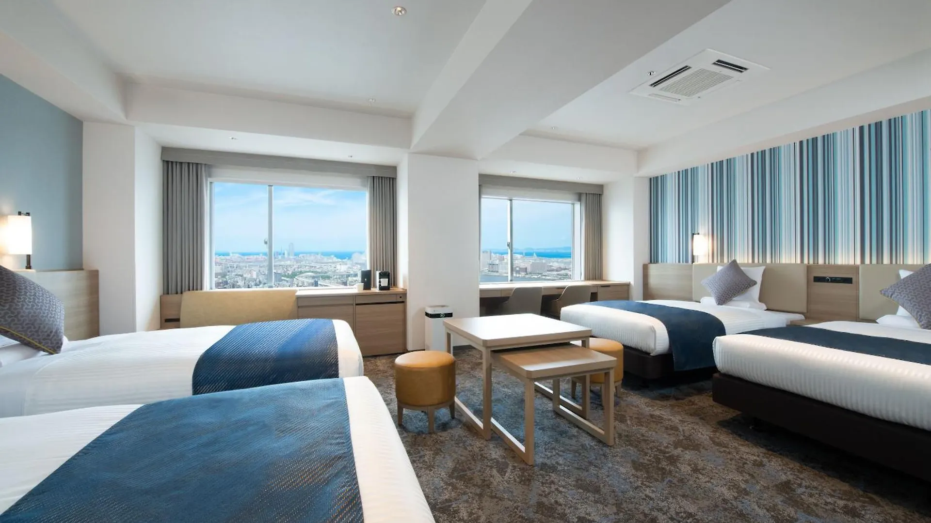 Art Hotel Osaka Bay Tower